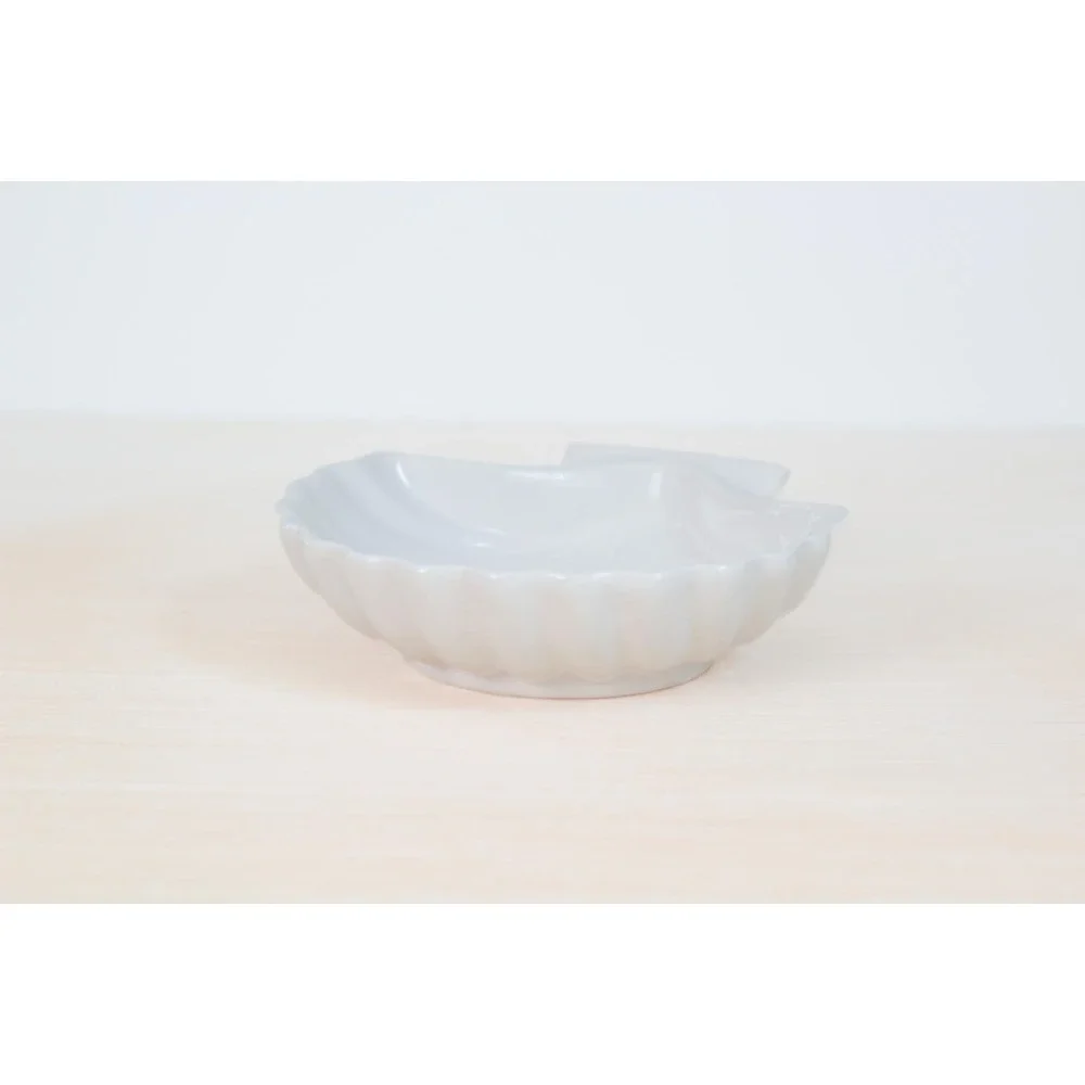 Vintage Ceramic Shell‎ Dish Made in Japan, Coastal Decor Catchall or Soap Holder